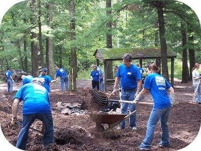 MillerCoors Volunteers